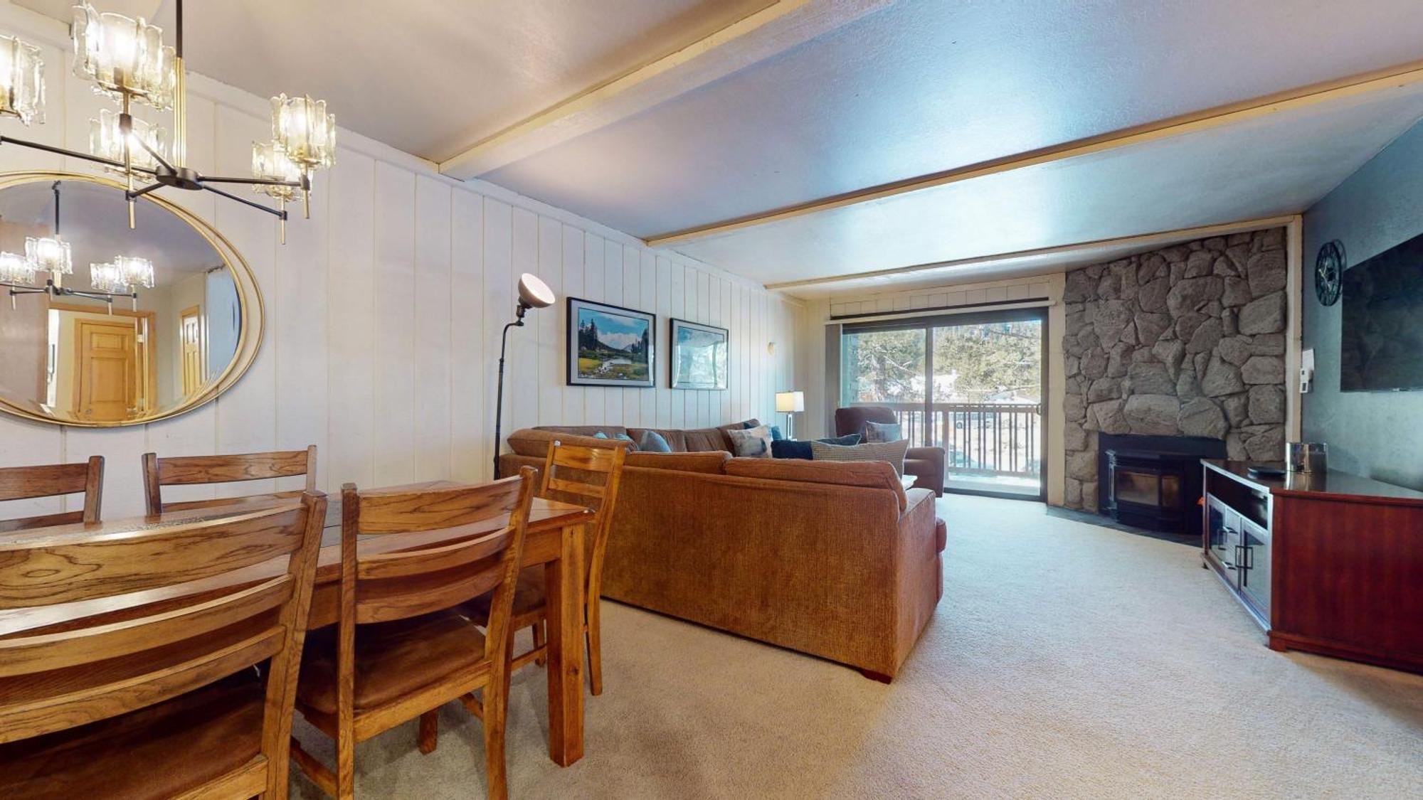 Summit 55 Apartment